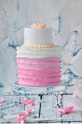 Obrázek z Proužkovaný svatební raw dort 
