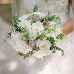 Obrázek z Svatební kytice - Bílé pivoňky 