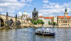 Picture of Elektronemo Solar Boat