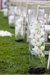 Picture of Straight vases with flowers 