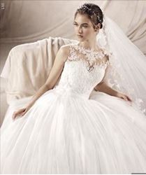 Picture of Wedding dress Yoraima