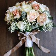 Picture of Bridal bouquet - Roses