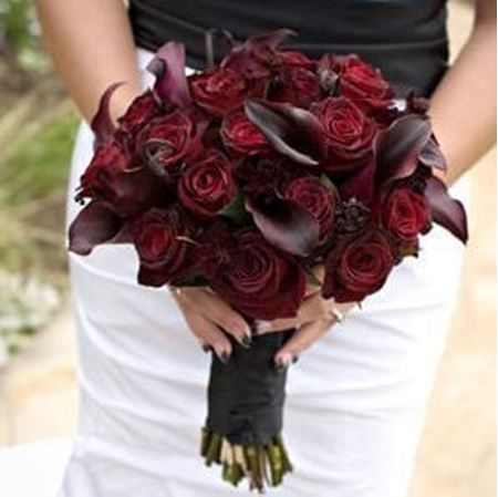 Obrázek z Svatební kytice - Tmavé květiny 