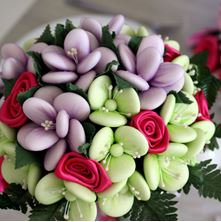 Picture of Chocolate and almond flowers
