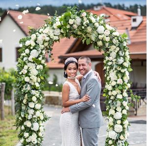 Picture for category Floral wedding arches