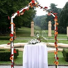 Picture of Floral Arch 8