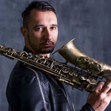 Picture of Saxophonist Rene Junior
