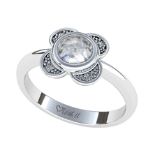 Picture of Engagement ring Cloverleaf